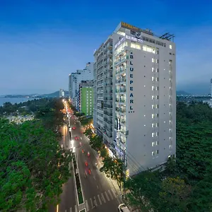ruby-hotel-nha-trang.nhatrangbesthotels.com/